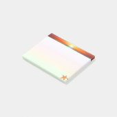 Sunrise en zee ster op pastelkleuren post-it® notes (Schuin)