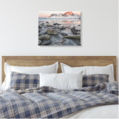 Sunrise Flakstad en Skagsanden Beach Canvas Afdruk (Insitu (Slaapkamer))