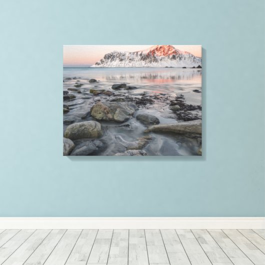 Sunrise Flakstad en Skagsanden Beach Canvas Afdruk (Insitu (Houten vloer))