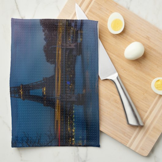 Sunrise over Eiffeltoren - Parijs, Frankrijk, Euro Theedoek (Quarter Fold)