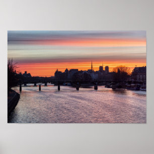 Sunrise over Ile de la Cite en Notre Dame - Parijs Poster