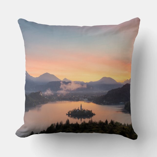 Sunrise over Lake Bled-springkussens Kussen (Voorkant)