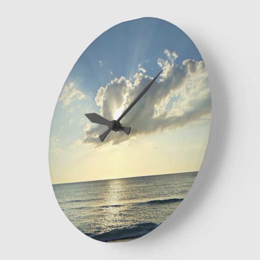 Sunrise Over the Quiet Coast Grote Klok (Hoek)