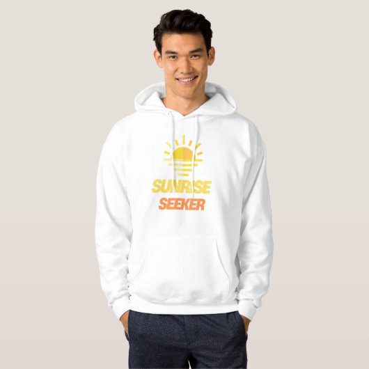 Sunrise Seeker Hoodie (Voorkant volledig)
