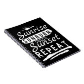 Sunrise Sunburn Sunset Herhalingszomerstrand Notitieboek (Rechterzijde)