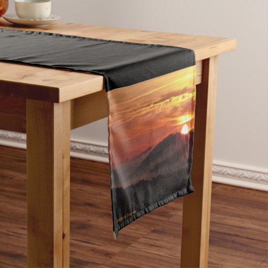 Sunrise Table Runner Korte Tafelloper (Voorbeeld)