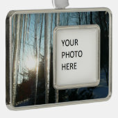 Sunrise Through Icicles Winter Natuur Fotografie Verzilverd Omlijst Ornament (Rechts)