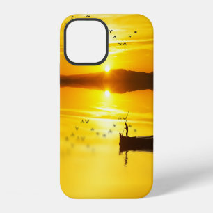 Sunrise Traditionele visser boot iPhone 12 Hoesje