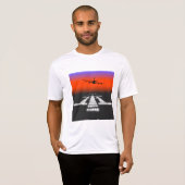 Sunset Airplane Approach Runway Lights Aviation T-shirt (Voorkant volledig)