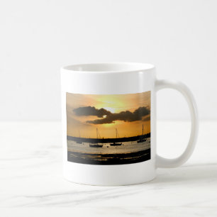 Sunset at Bosham Harbour, West Sussex, Engeland. Koffiemok