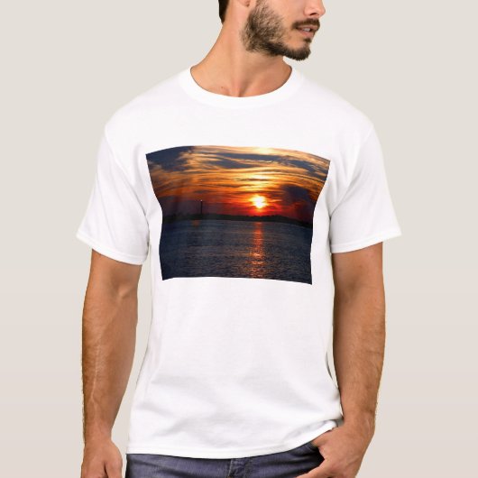 Sunset at Oak Island T-shirt (Voorkant)