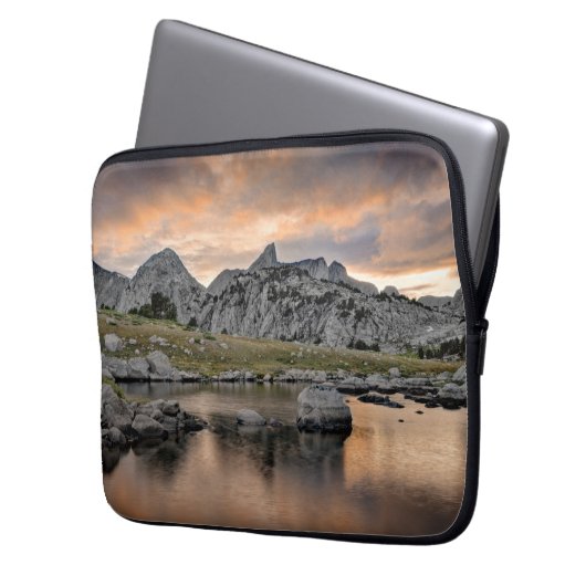 Sunset at Pyramid Lake Laptop Sleeve (Voorkant Links)
