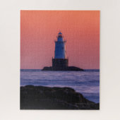 Sunset at Sakonnet Lighthouse in Rhode Island. Ver Legpuzzel (Verticaal)