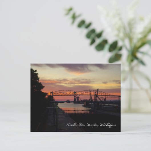 Sunset at Soo Locks Briefkaart (Staand voorkant)