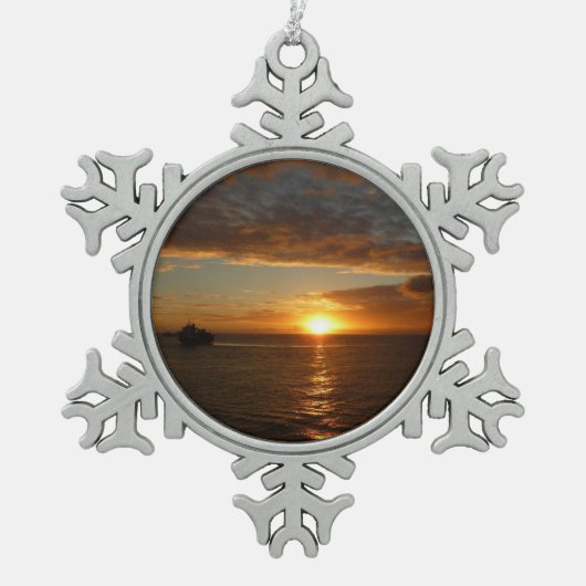 Sunset at Zee II Tropical Seascape Tin Sneeuwvlok Ornament (Voorkant)
