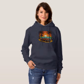 Sunset Beach Drive: Retro Summer Escape Hoodie (Voorkant volledig)