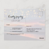 Sunset Beach String Lights Summer Wedding RSVP Briefkaart (Achterkant)