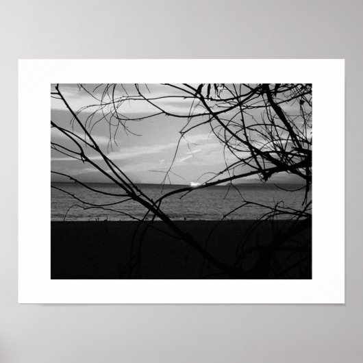 Sunset Beyond Black and White Fotografie Poster (Voorkant)