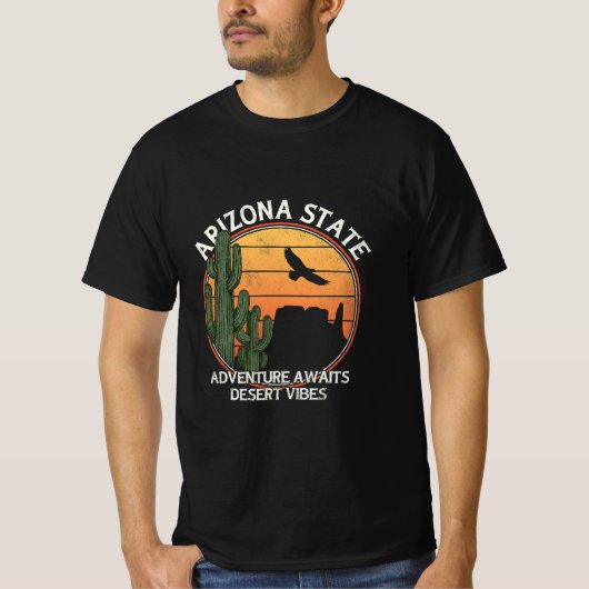 Sunset Bird Desert Vibes Arizona Mountain Cactus T-shirt (Voorkant)