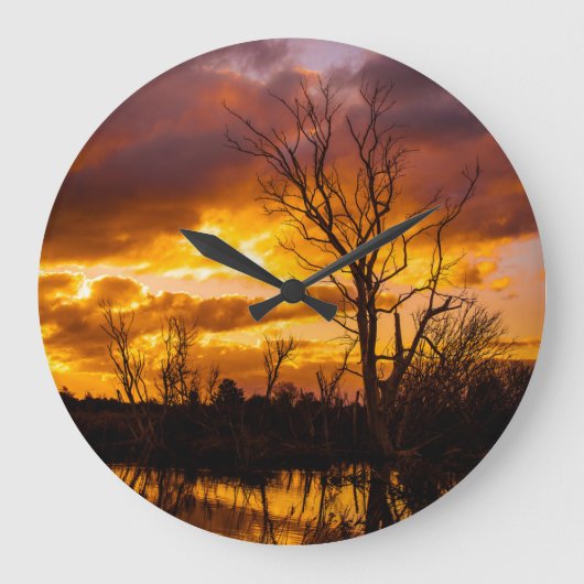 Sunset by the Lake Grote Klok (Voorkant)