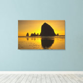 Sunset, Cannon Beach, Oregon Canvas Afdruk (Insitu (Houten vloer))