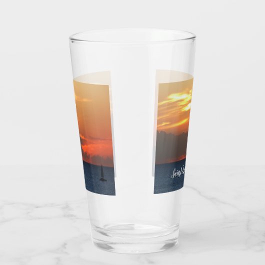 Sunset Clouds and Sailboat Seascape Glas (Rechts)