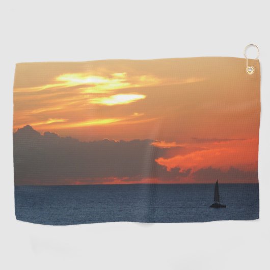 Sunset Clouds and Sailboat Seascape Golfhanddoek (Horizontaal)