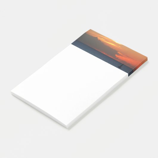Sunset Clouds and Sailboat Seascape Post-it® Notes (Schuin)