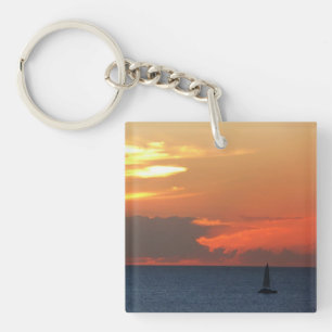 Sunset Clouds and Sailboat Seascape Sleutelhanger