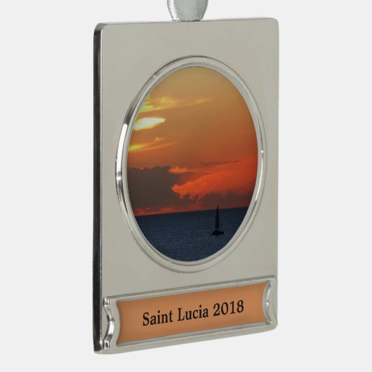 Sunset Clouds and Sailboat Seascape Verzilverd Banner Ornament (Rechts)