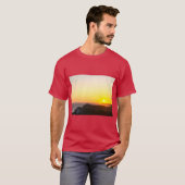 Sunset Design Logo – De Schoonheid van Schemering T-shirt (Voorkant volledig)