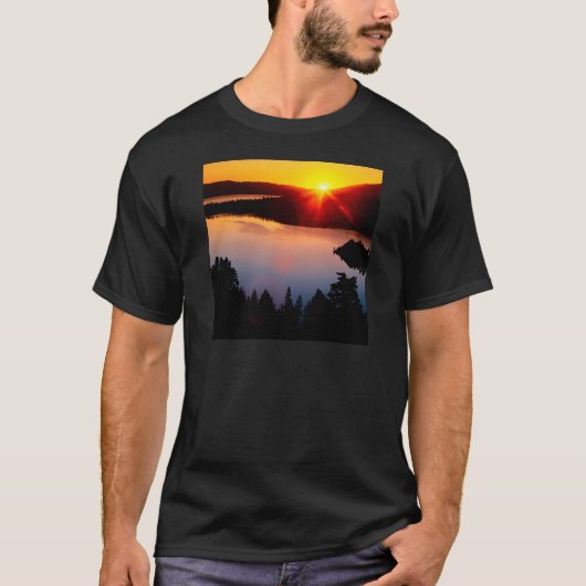 Sunset Emerald Bay Lake Tahoe T-shirt (Voorkant)