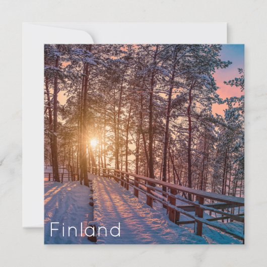 Sunset in snowy-dennenbos met zonnestraal (Voorkant)