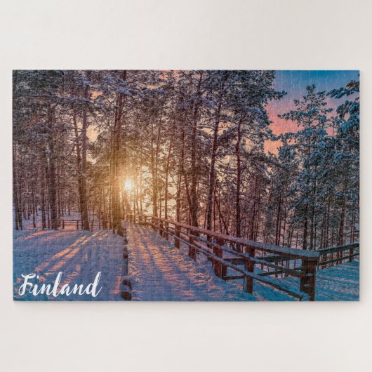 Sunset in snowy-dennenbos met zonnestraal legpuzzel (Horizontaal)