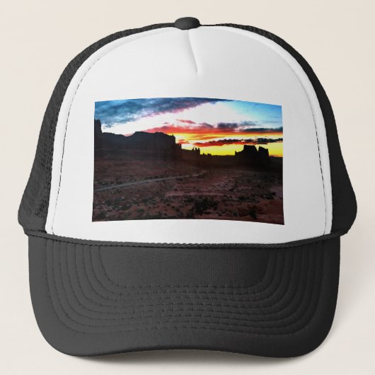 Sunset La Sal Mountains Nationaal Trucker Pet (Voorkant)