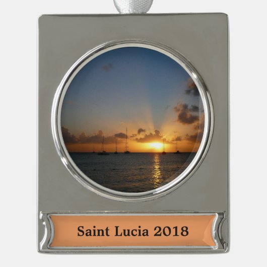 Sunset met Sailships Tropical Landscape Photo Verzilverd Banner Ornament (Voorkant)