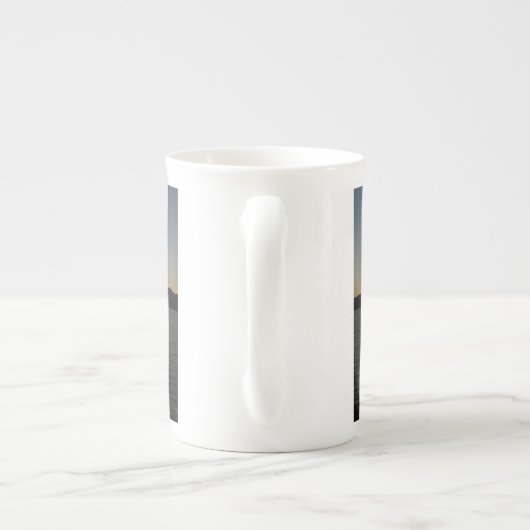 Sunset on Onota Lake: Verticaal Porselein Kop (Achterkant)