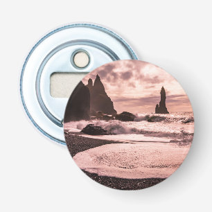 Sunset on the Reynisfjara black zandstrand, IJslan Button Flesopener