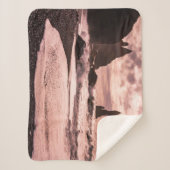 Sunset on the Reynisfjara black zandstrand, IJslan Sherpa Deken (Voorkant)