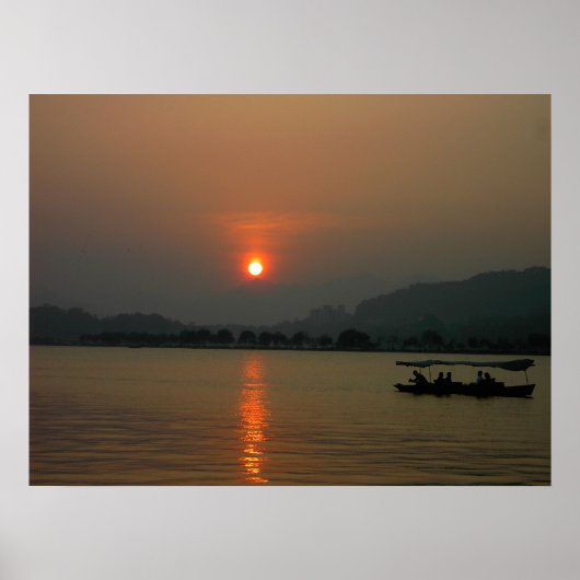 Sunset on West Lake Poster (Voorkant)