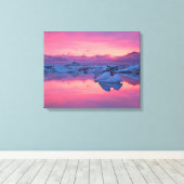 Sunset Over de Jokulsarlon Glacier Lagoon Canvas Afdruk (Insitu (Houten vloer))