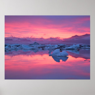 Sunset Over de Jokulsarlon Glacier Lagoon Poster