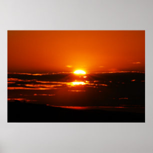 Sunset over de wolken poster