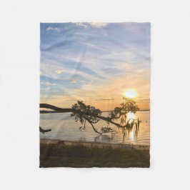 Sunset Over East Bay Fleece Deken