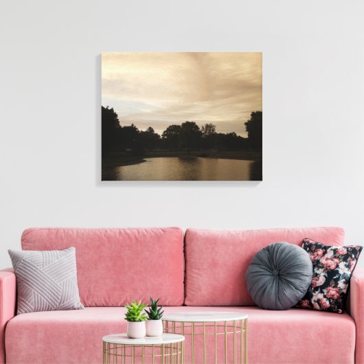 Sunset over een vijver canvas afdruk (Insitu (Woonkamer))