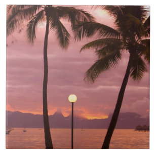 Sunset over Moorea van Sofitel Maeva Beach Tegeltje