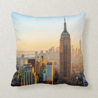 Sunset Over New York Kussen