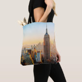 Sunset Over New York Tote Bag (Dichtbij)