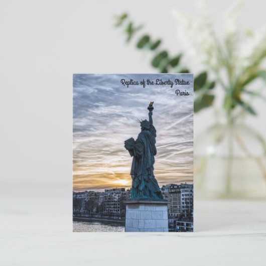 Sunset over Replica van het Vrijheidsbeeld in Pari Briefkaart (Staand voorkant)