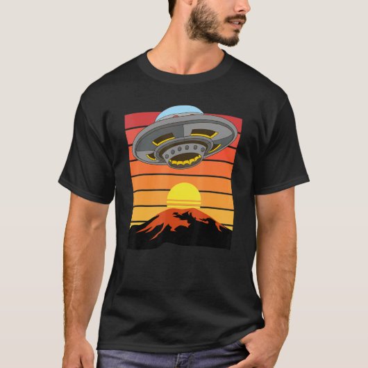 Sunset Sci Fi Alien Ongeïdentificeerd Vliegend Obj T-shirt (Voorkant)